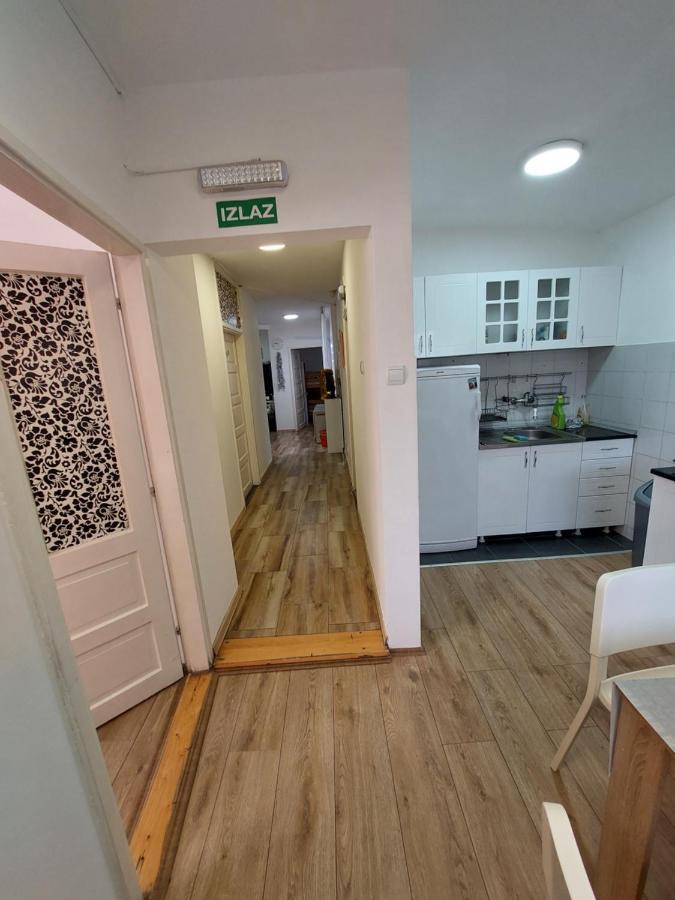 Hostel Inn Downtown 베오그라드 외부 사진
