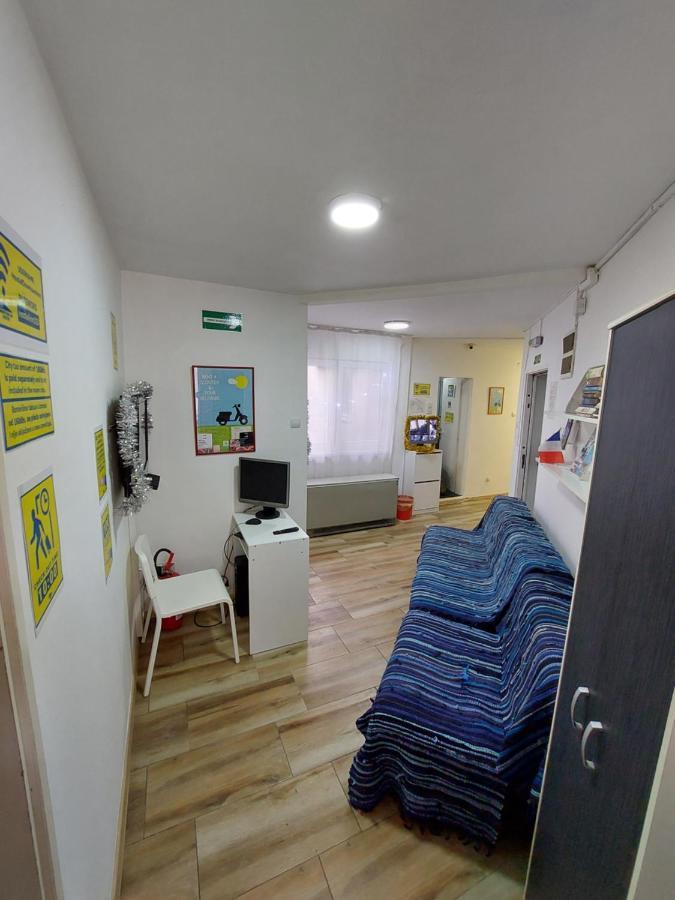 Hostel Inn Downtown 베오그라드 외부 사진