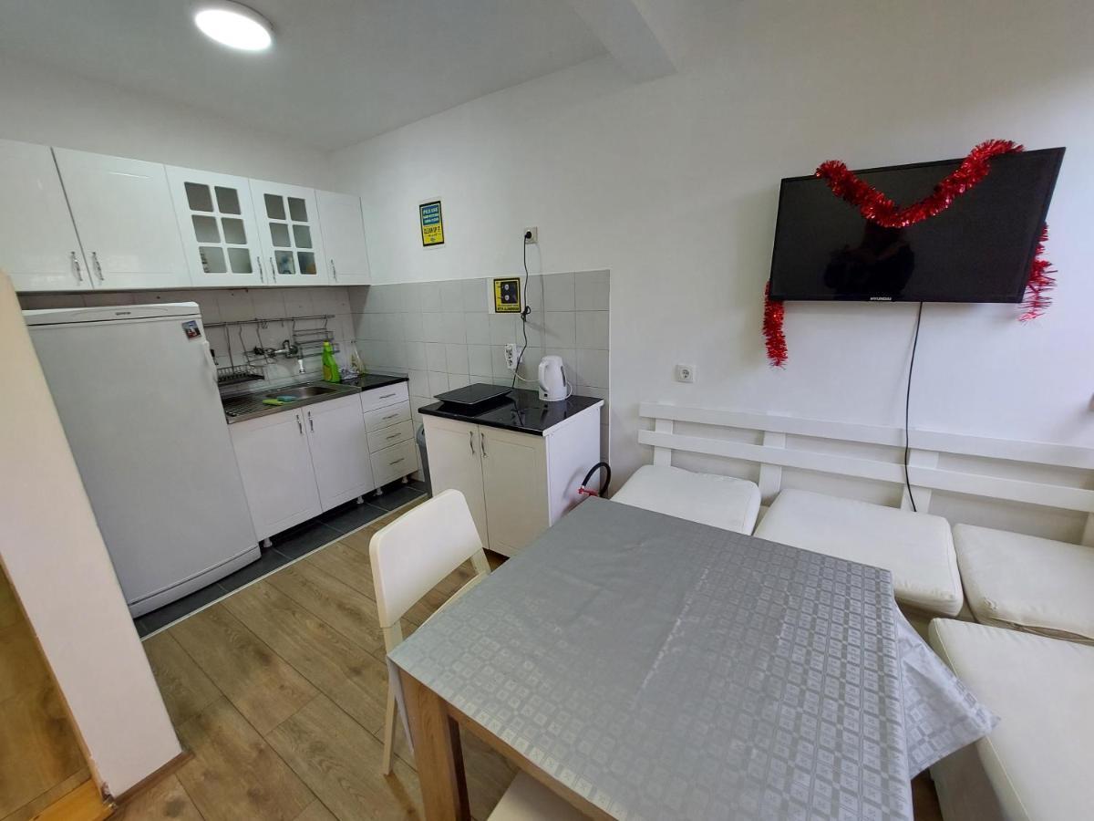 Hostel Inn Downtown 베오그라드 외부 사진