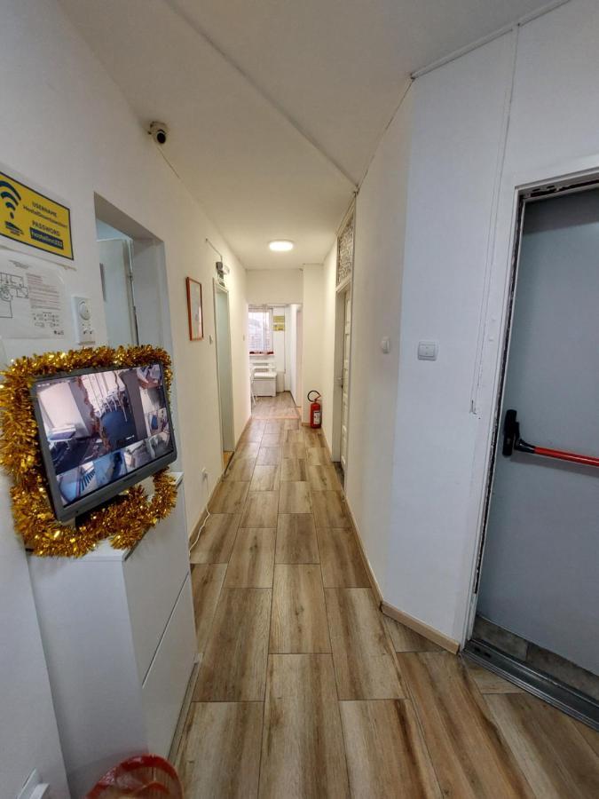 Hostel Inn Downtown 베오그라드 외부 사진