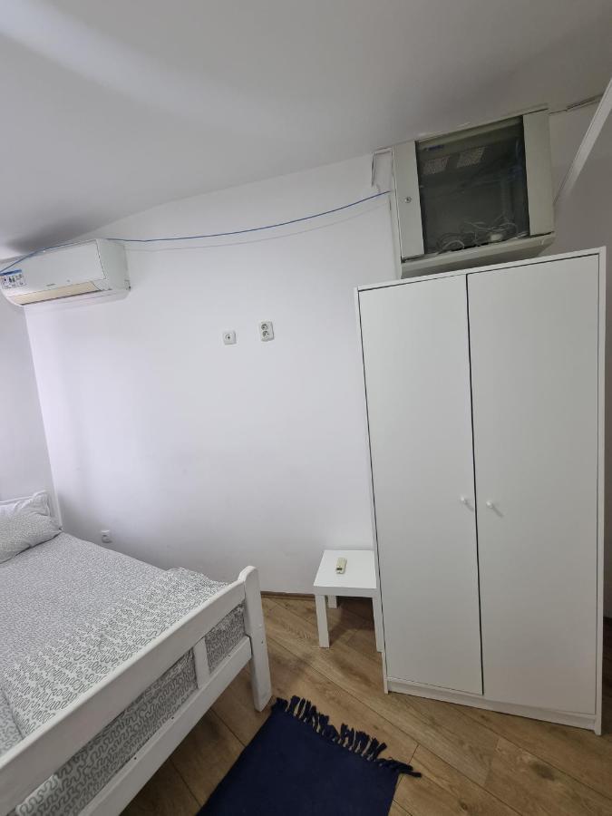 Hostel Inn Downtown 베오그라드 외부 사진