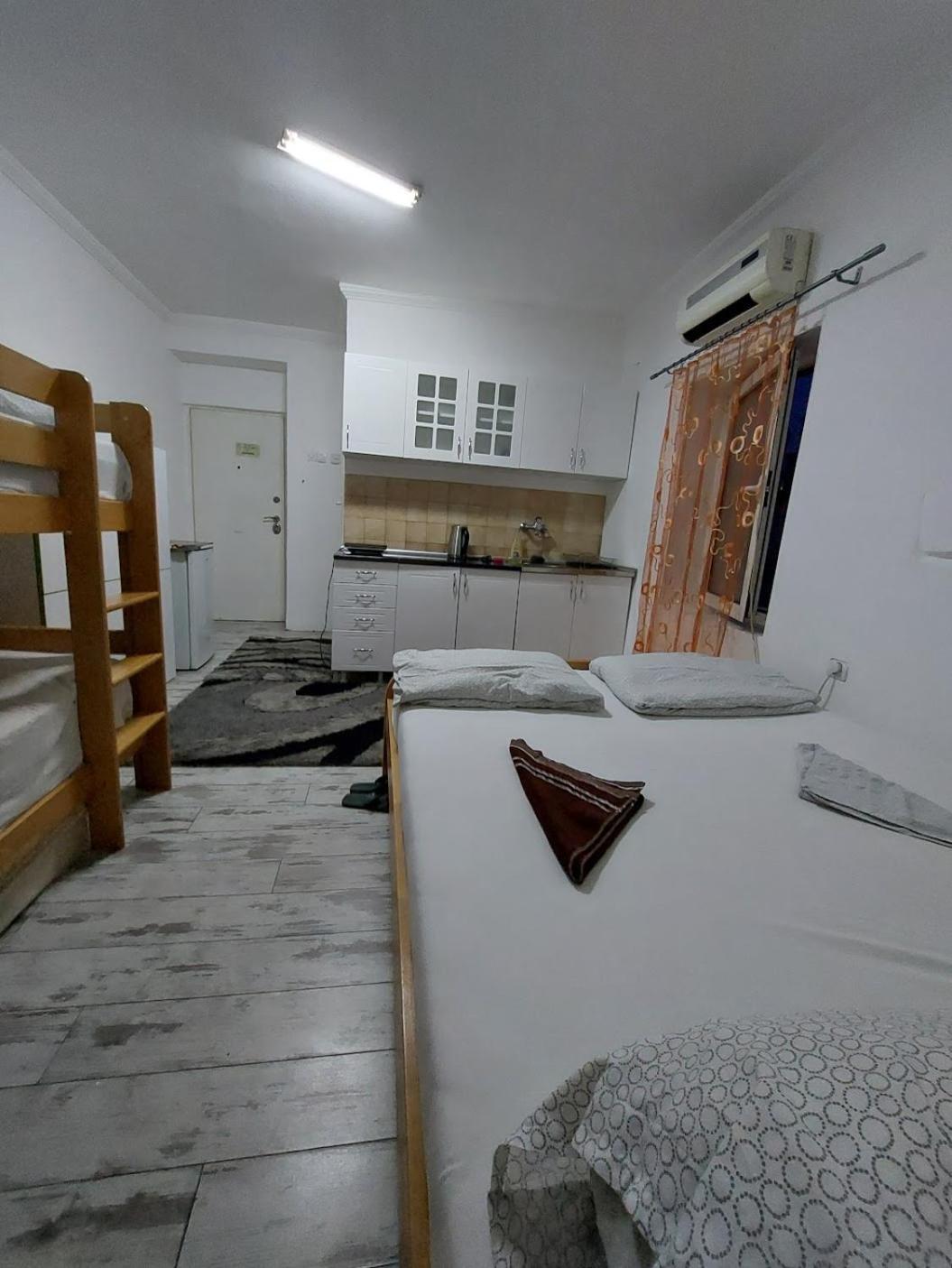 Hostel Inn Downtown 베오그라드 외부 사진