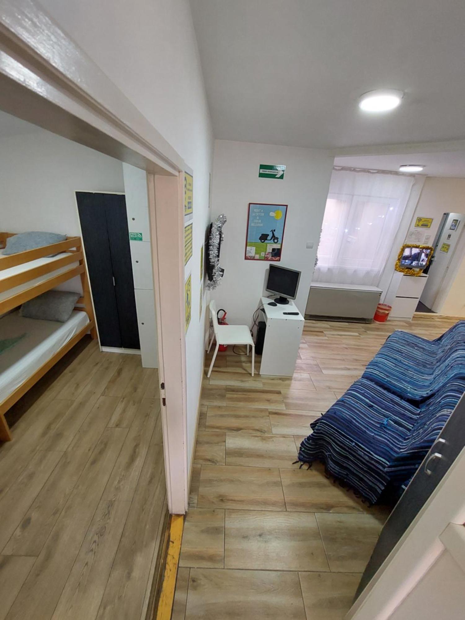 Hostel Inn Downtown 베오그라드 외부 사진